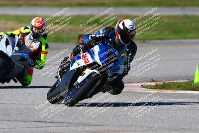 media/Jan-21-2023-Fastrack Riders (Sat) [[fcf3f88a30]]/Level 2/Session 4 Turn 6-Mountian Shot/